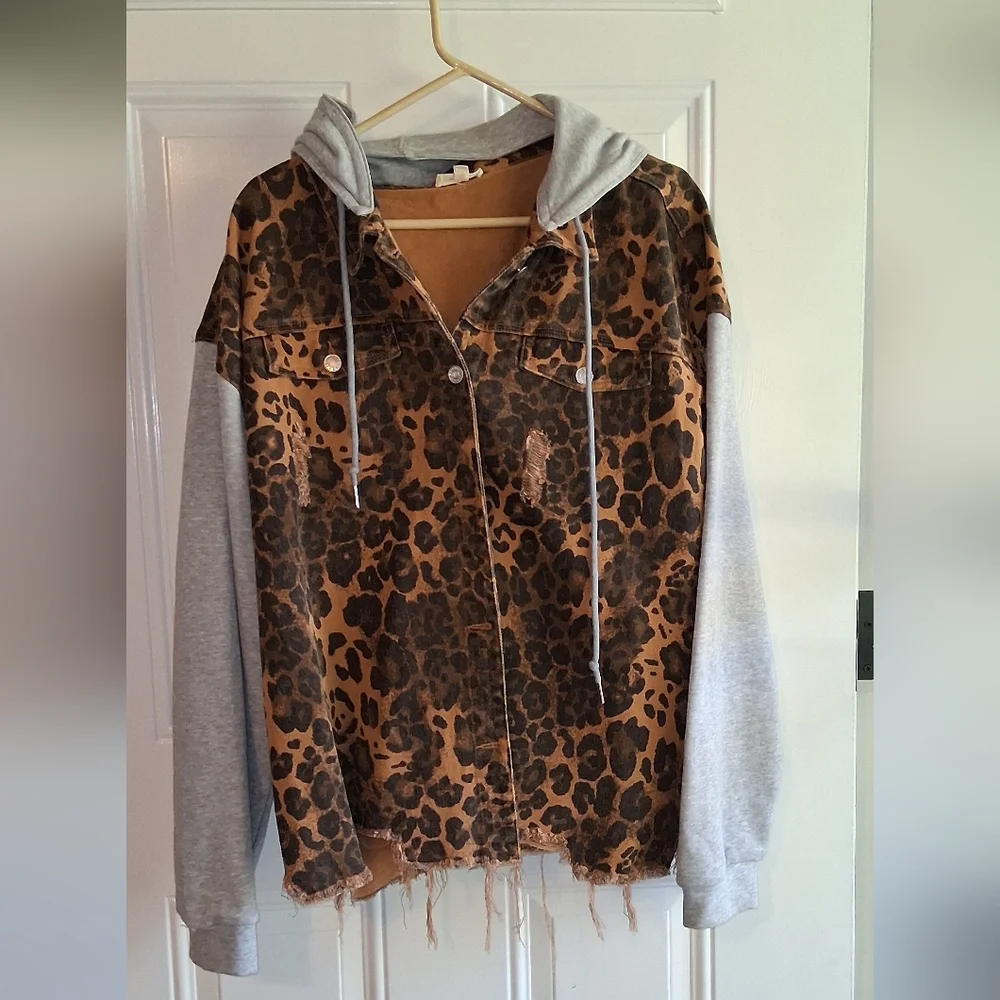 Leopard Print Denim Jacket with Gray Sleeves - Picture 1 of 10